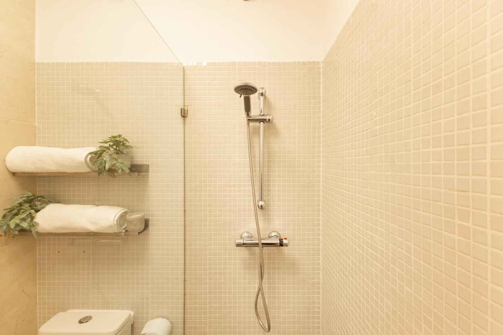Cerrajeria 16 Apartamento Sevilla